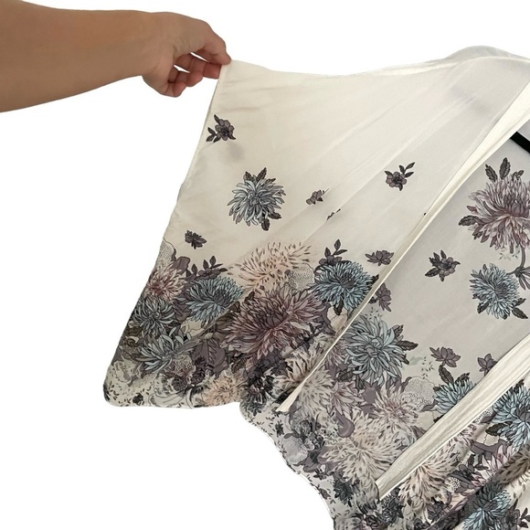 ARITZIA Fawkner Lightweight Kimono Blouse Cardigan Floral Print XS - Picture 2 of 6